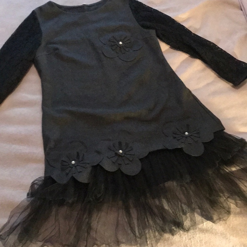 JAPAN Dk grey never worn black lace sleeves dress